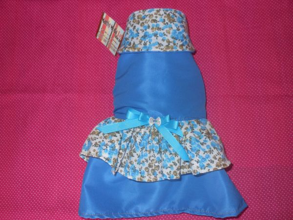 Vestido azul babado